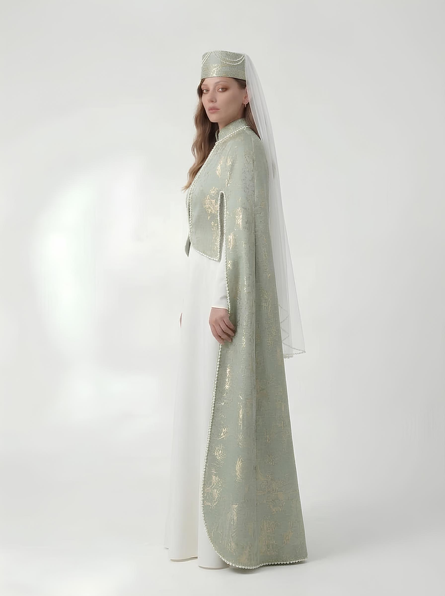 Melike Cy Kaftan Sırt Açısı